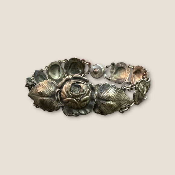Antique Vintage Rose Relief Bracelet Silver Tone 8" Closure Elegant Floral Desig - Picture 4 of 11